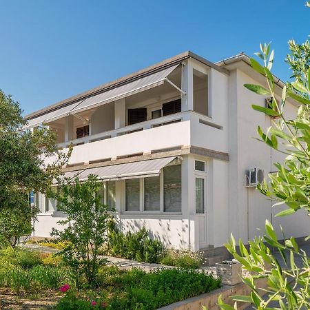 Apartments Meri バスカ エクステリア 写真